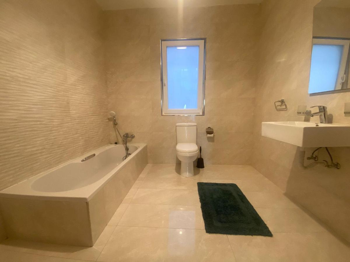 Sliema Centrally Located Apt Buitenkant foto