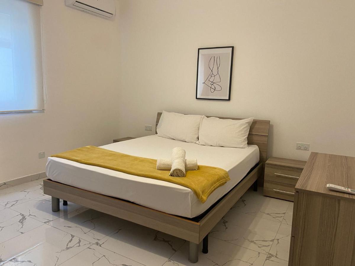 Sliema Centrally Located Apt Buitenkant foto