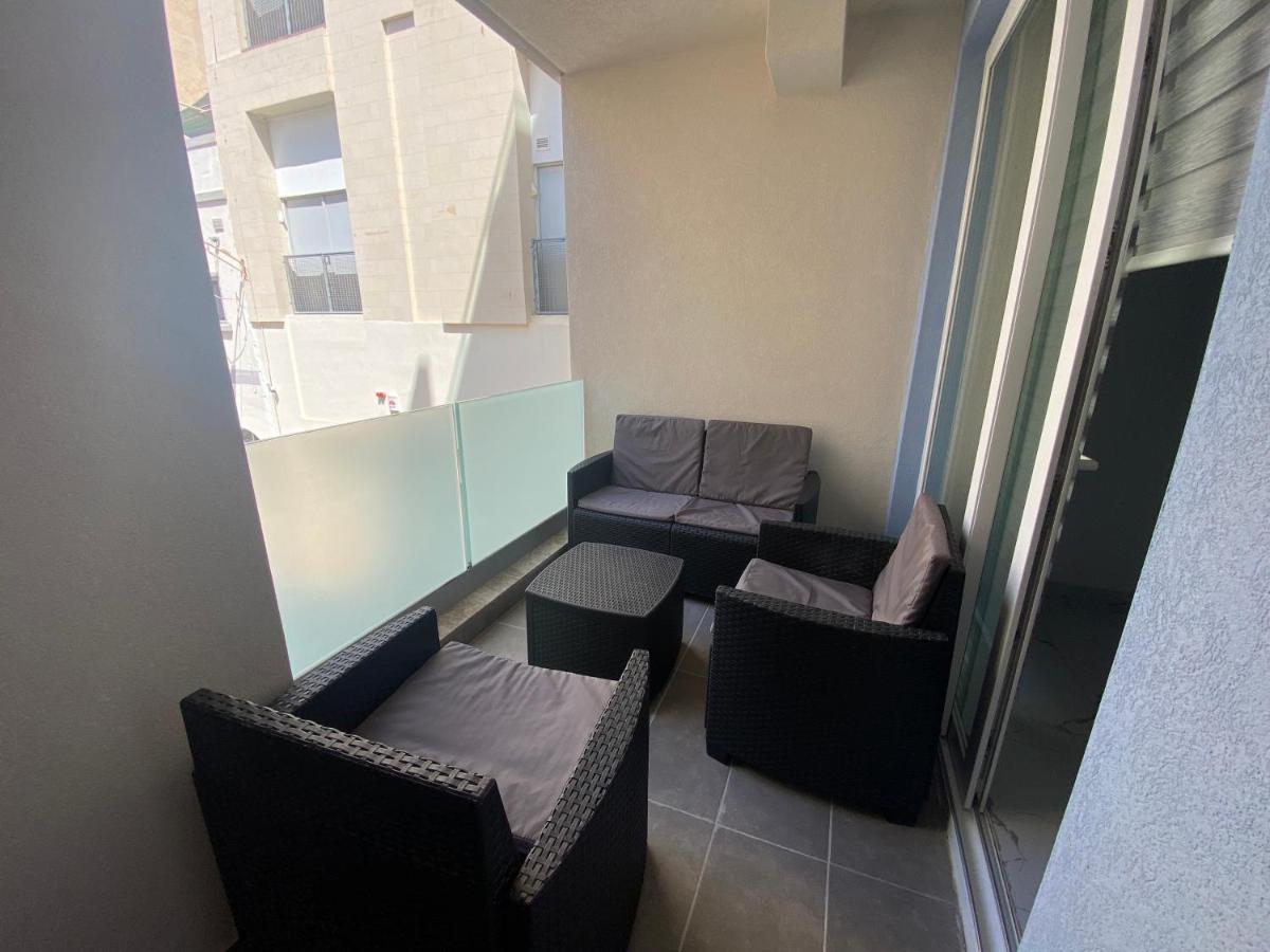 Sliema Centrally Located Apt Buitenkant foto